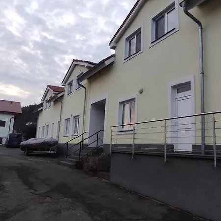 Apartamento 10 Županovice
